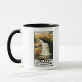 Mug Les spectateurs montent sur la cascade d'eau (Gauche)