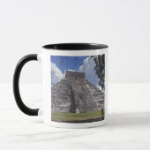 Mug Les touristes passent devant un côté non restauré (Gauche)