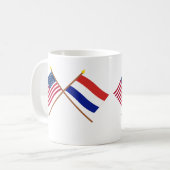Mug Les USA et drapeaux croisés par Pays-Bas (Devant gauche)