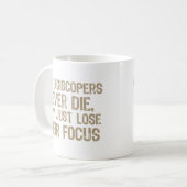 Mug Les vieux diacritiques ne meurent jamais (Devant gauche)