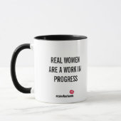 Mug Les vraies femmes sont un travail en cours (la (Gauche)
