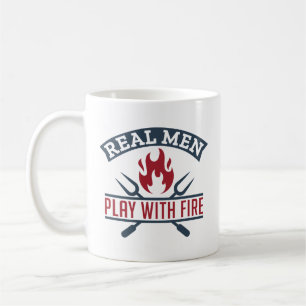 Mug Les vrais hommes jouent avec le feu