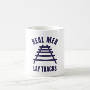 Mug Les vrais hommes posent des rails