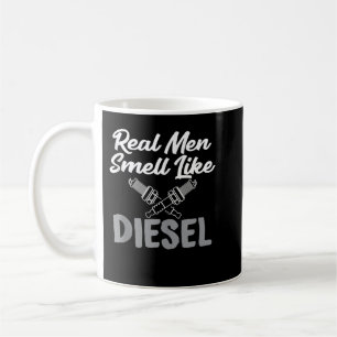 Mug Les vrais hommes sentent comme Diesel Sarcastique