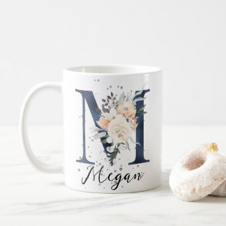 Mug LETTRE BLEUE M Peach Crème Florale Monogramme