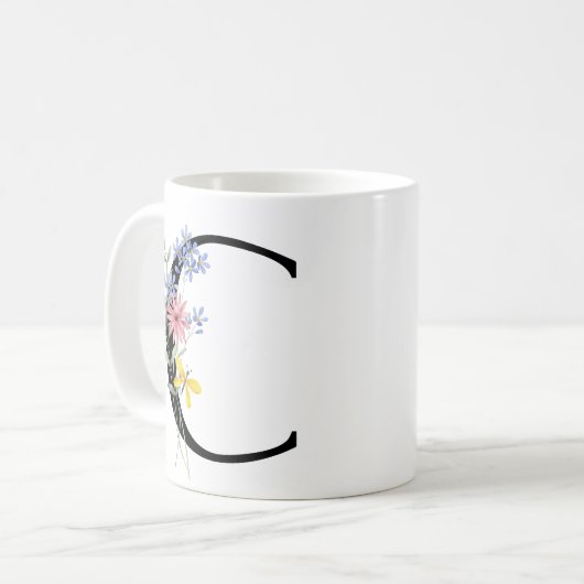 Mug Lettre C avec des fleurs (Devant gauche)