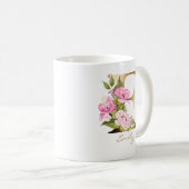 Mug Lettre E | Monogramme or | Arrangement floral rose (Devant droit)