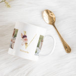 Mug LETTRE FLEUR D'OR V | Deux monogrammes photo<br><div class="desc">Lettre d'or moderne V| Deux monogrammes photo</div>