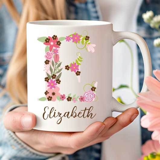 Mug Lettre florale E monographique personnalisée