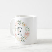 Mug Lettre florale initiale E cadre floral (Devant gauche)