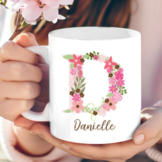 Mug LETTRE Florale MONGRAPHIQUE D PERSONNALISÉE