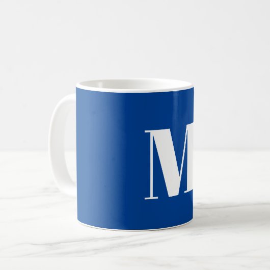 Mug LETTRE INITIALE Bleu Profond Monogramme Moderne De (Devant gauche)