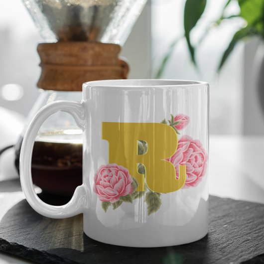 Mug Lettre initiale du Rose floral Monogramme Nom Coup