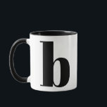 Mug Lettre initiale Monogramme moderne noir et blanc B<br><div class="desc">Joli monogramme moderne B en noir et blanc. Si votre lettre préférée ne fonctionne pas sur cette tasse,  s'il vous plaît voir la collection de tasse monogramme pour la lettre que vous voulez ou contactez-moi.</div>