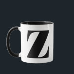 MUG LETTRE INITIALE MOYENNE Z NOIR ET BLANC<br><div class="desc">Élégant monogramme z moderne en noir et blanc. Si votre lettre préférée ne fonctionne pas sur cette tasse,  s'il vous plaît voir la collection de tasse monogramme pour la lettre que vous voulez ou contactez-moi.</div>
