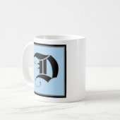 Mug Lettre majuscule calligraphique D (Devant gauche)