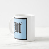 Mug LETTRE MAJUSCULE Calligraphique M (Devant gauche)