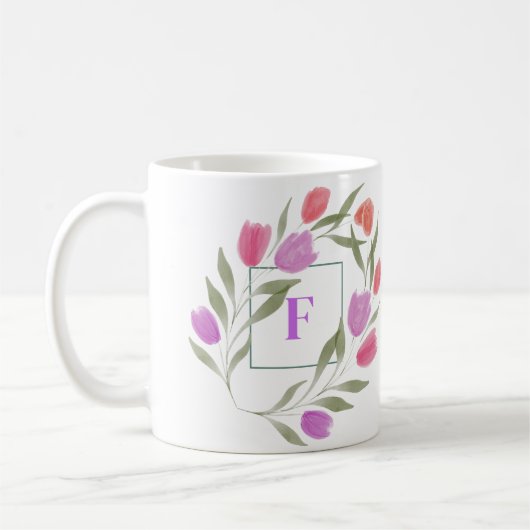 Mug Lettre monogramme F Violet et blanc avec fleurs (Gauche)