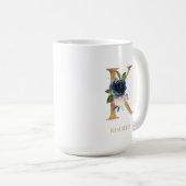 Mug LETTRE MONOGRAPHIQUE Florale Blush Navy "K" Person (Devant droit)