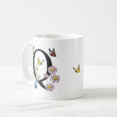 Mug Lettre Q Monogramme Papillon Floral Initial (Devant gauche)