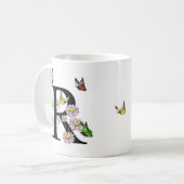 Mug Lettre R Monogramme de papillon floral (Devant gauche)