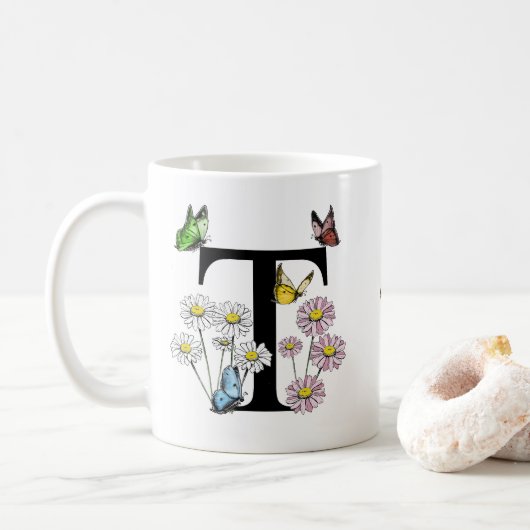 Mug Lettre T Papillon Floral Monogramme Initial   (Avec donut)