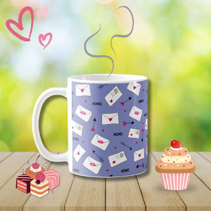 Mug Lettres d'amour, flèches de coeur et xoxo