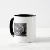 Mug L'étude de Charles Darwin à vers le bas logent, (Devant gauche)
