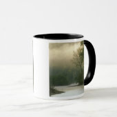 Mug Lever de soleil à travers le brouillard vu de Red (Devant droit)