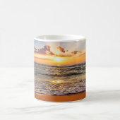 Mug Lever d'océan, horizon bleu profond. (Centre)