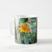 Mug Lever du soleil dans un pot : Fleur vibrante (Devant gauche)