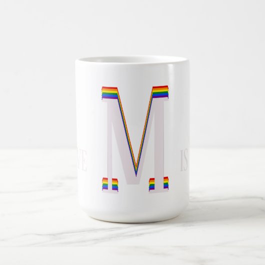 Mug LGBT Rainbow Monogramme Texte personnalisé L'amour (Centre)