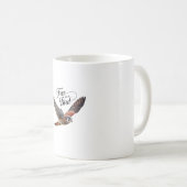 Mug Libre en tant qu'oiseau - American Kestrel in Flig (Devant droit)