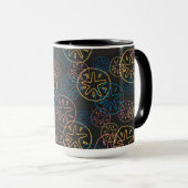 Mug Lignes de Dollar de Sable Rouge Jaune Bleu (Devant droit)