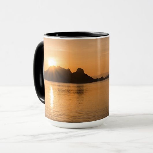 Mug L'île de Komodo au coucher du soleil (Devant gauche)