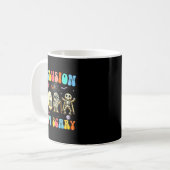 Mug L'inclusion n'est pas Y Halloween Sped Enseignant (Devant gauche)
