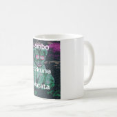 Mug Lion vert avec lunettes roses "Hakuna Matata" Art (Devant droit)