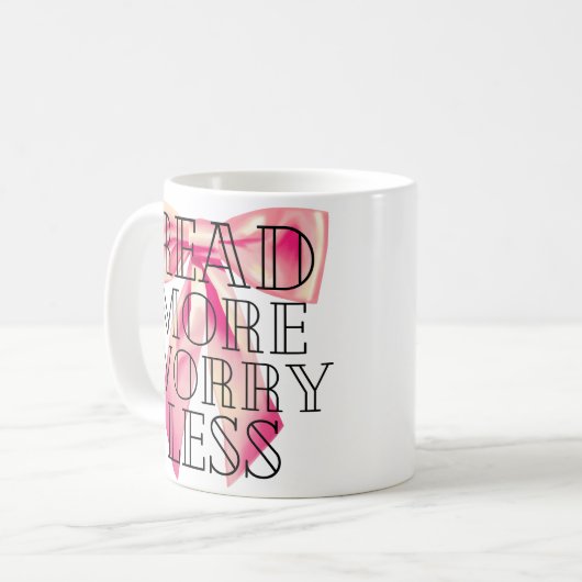 Mug Lire plus Inquiète Moins Coquette Bow rose (Devant gauche)