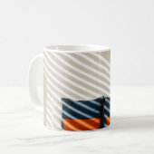 Mug Lit blanc et rouge noir (Devant gauche)