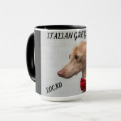MUG L'ITALIEN GREYHOUND COMBO DEUX BOUGIES À TONNE. MU (Devant gauche)