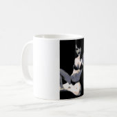 Mug LivingDoll 4 (Devant gauche)