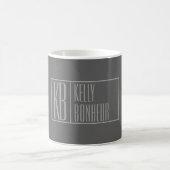 Mug Logo moderne, gris sur gris foncé, initiales et no (Centre)