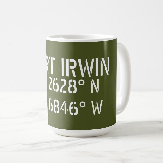 Mug Longitude de la latitude de Fort Irwin (Devant droit)