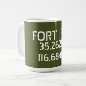 Mug Longitude de la latitude de Fort Irwin (Devant gauche)