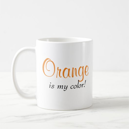 Mug L'orange amusant est ma couleur disant (Gauche)