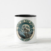 Mug Loup hurlant vintage sous la pleine lune sauvage (Centre)