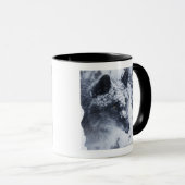 Mug Loup solitaire dans la neige (Devant droit)