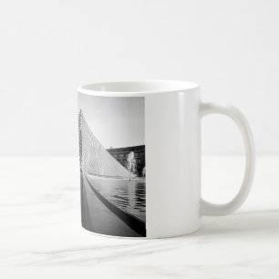 Mug Louvre
