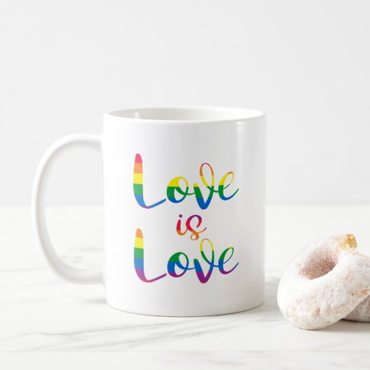 Mug Love Is Love Script Gay pride (Avec donut)