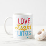 Mug Love Love Love Latkes Personnalisé<br><div class="desc">Notre Hanoukka Party Love Light Latkes Personnalisé Drôle Citation Coffee Mug fera entrer tout le monde dans l'esprit de vacances! Habille ton café du matin pour les vacances. Une tasse personnalisée fait un grand cadeau de vacances pour famille spéciale, amis & clients. Le dicton coloré et humoristique se distingue par...</div>